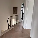 Villa Rae